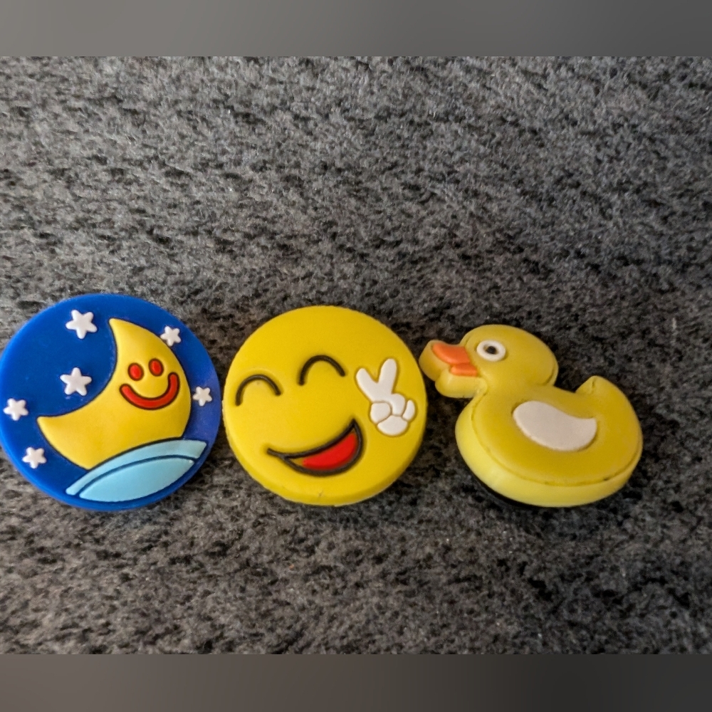 Jibbitz Crocs Charms Moon Emoji duck jibbitz Crocs NEW